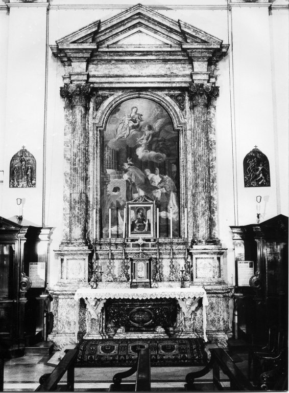 altare di Theodoli Girolamo (met&agrave; sec. XVIII)